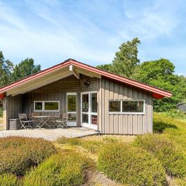 2 Bedroom Nice Home In Børkop