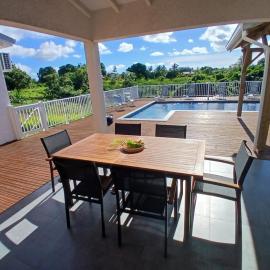 Sun House, khách sạn ở Grand-Bourg