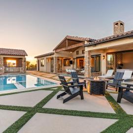 Via de la Sky Ranch - Sprawling Tuscan Villa in Wine Country, hotel sa Temecula