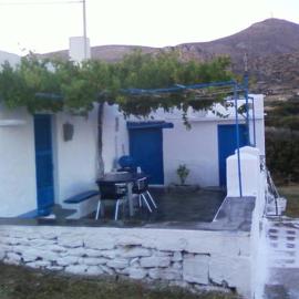Tinas House