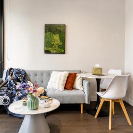 Modern 1 bedroom Hawthorn gym/pool/secure car park