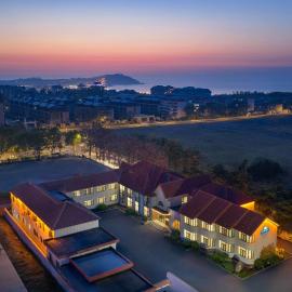 Days Inn by Wyndham Yantai Penglai、Penglaiのホテル