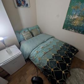 Cosy family room, hotel u gradu Addington