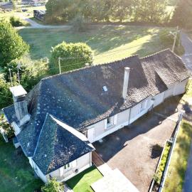 Maison de Lili, Spacieuse, Climatisée, hotel em Beynat