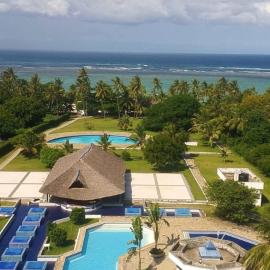 Heaven Suite-Beachfront 1br apartment