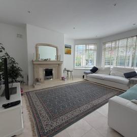 Luxury 4BDR Retreat With Garden and Workspace