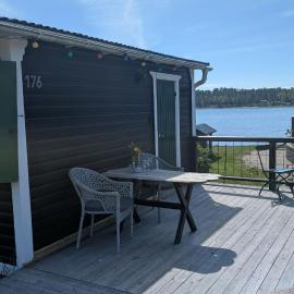 Small gem near the sea with a sea view、Hårteのホテル