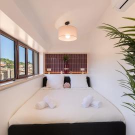 Suite Fleur de Lavande - Apt Centre, Clim & Vue, hotel in Apt