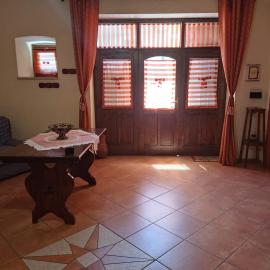 Il Rustico – hotel w mieście Celano