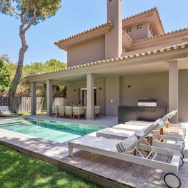 ViVi Homes - Villa Sandline - Private Pool - Garden