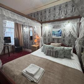 The Trafalgar
