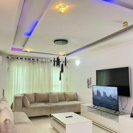 Ikeja में, होटल Executive 2BR Apartment in the Heart of Ikeja GRA with 24hrs Power, WIFI and Balcony