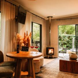 The Alphen Treehouse - Garden Retreat with Kolkol