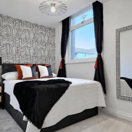 Spacious 5BR Blackpool Home, Cinema Room, Families Welcome, Sleeps 10, hotel sa Blackpool