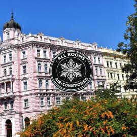 Hotel Opera