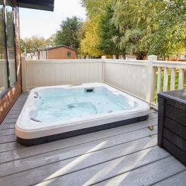 Hawthorne Villa with Hot Tub, hotelli Yorkissa