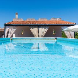 Villa Latina a Solarino, מלון בSolarino