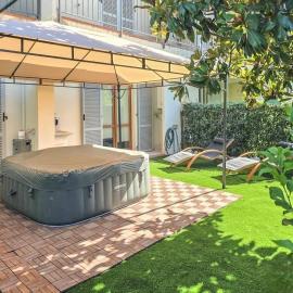 Villa Garden
