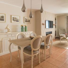 Azor Beach Lodge
