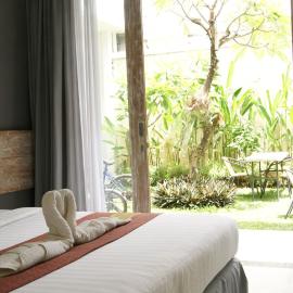 Sugiras Living, hotel di Denpasar