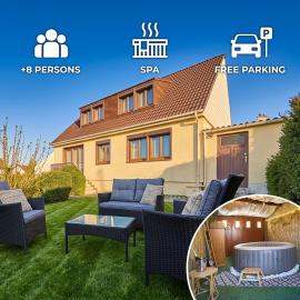 Family, House, Spa, Garden, Parking