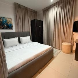 Abbey's Home: Ogoyo şehrinde bir otel