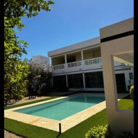 Las olas villa