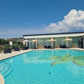 Viesnīca 4 SPA Hotel Katānijā