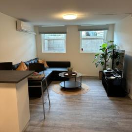 Cozy apartment in Tananger close to the Airport, hotel in Tananger