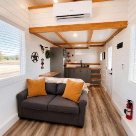 Zion Couples Retreat Romantic Desert Tiny Home, hotell i Apple Valley