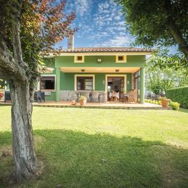 Casa Rural El FerJo, Hotel in Colunga