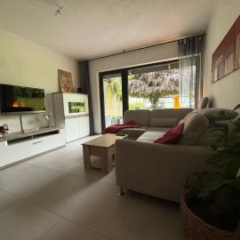 Fewo Im Land der 1000 Berge, Hotel in Neuenrade