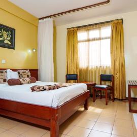 Hennessis Hotel