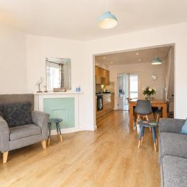 Coastal Cottage Kessingland - Dog-Friendly Near Beach