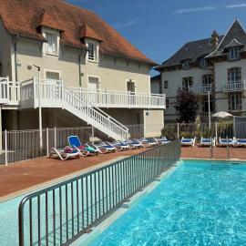 Duplex 6pers Piscine Chauffée Plage Centre Ville à pieds
