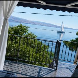 Romantic Apartment Sonja, Beachfront