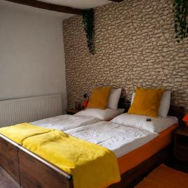 BODZA Apartment, hotel in Tompa