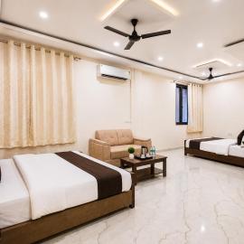 Kanha Green, Hotel in Habībganj