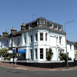 Belgravia Holiday Apartments, hotel in Torquay