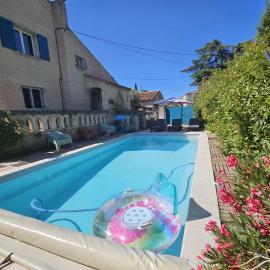 Villa entièrement climatisée avec piscine privée au cœur du Luberon