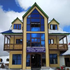 Hotel sangam kalinchok kuri, hotel in Dolakhā