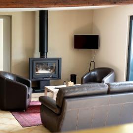 Le Rameau Gîte avec spa et étangs privés, hotel in Langey