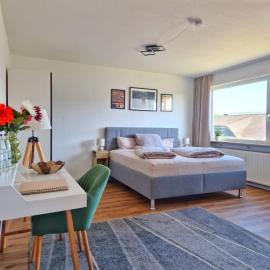 FeWo Talblick - modern, charmant, Feldrand, hotel in Bad Orb