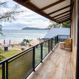 Seaside Dorm Cenang, hotel in Pulau Tepur
