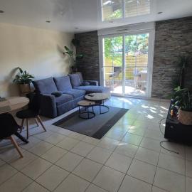 Maison chaleureuse avec extérieur calme, hotel v mestu Lieusaint
