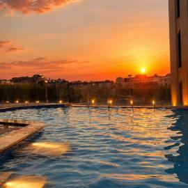 chalet in saint remon, hotell i Al ‘Ayn