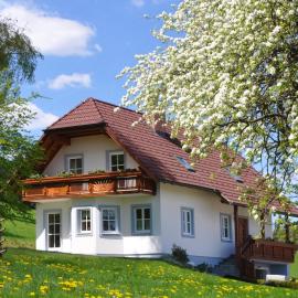 Urlaub am Bauernhof - Ferienwohnung Fank