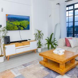 Spacious Bright 2BR Apt Near UN&Two rivers mall