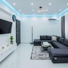 Aurelio Luxury Apartments, hotell sihtkohas Paloúkia