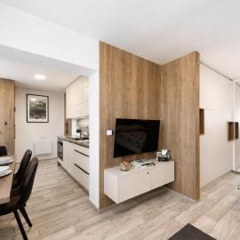 Apartmány Stožec - Nella Premium، فندق في ستوشيتس